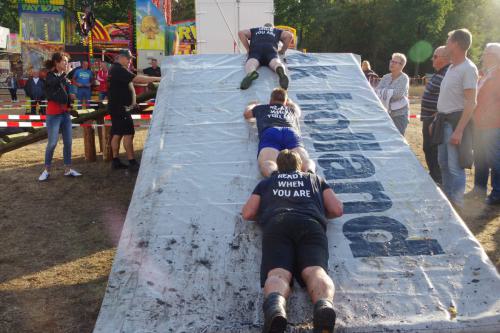 2018-Zomerfeest-Boomstamrollen-100