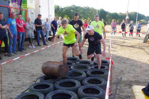 2018-Zomerfeest-Boomstamrollen-131