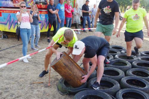 2018-Zomerfeest-Boomstamrollen-132