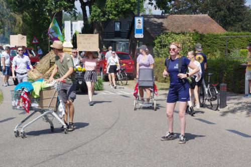 2022-Zomerfeest-Optocht-101