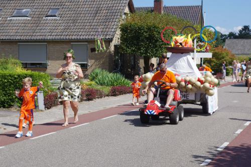 2024-Zomerfeest-Optocht-152