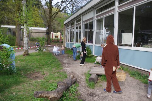 2025-PaasSpektakel-eierenzoeken-46