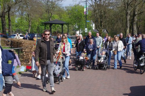 2025-PaasSpektakel-eierenzoeken-6